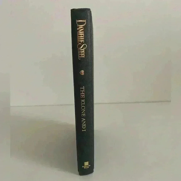 Danielle Steel The Klone and I Hardcover - Picture 9 of 12